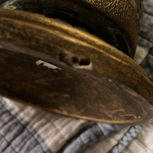 Gold vase candle holder - Picture 10 of 10